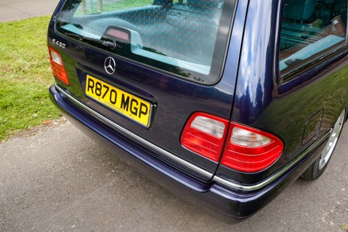 1998 Mercedes-Benz E430 Avantgarde Estate W210 In vendita (immagine 149 di 249)