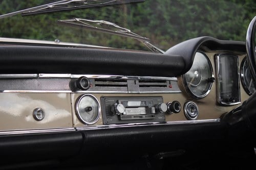 1970 Mercedes-Benz 280SL Pagoda zum Verkauf (Bild 78 von 165)