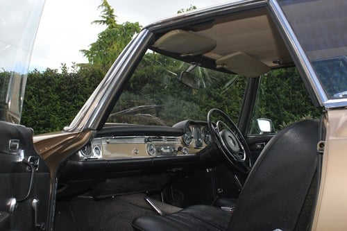 1970 Mercedes-Benz 280SL Pagoda zum Verkauf (Bild 90 von 165)