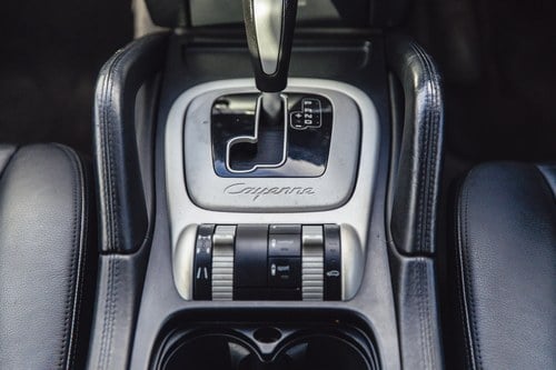 2006 Porsche E1 Cayenne S zum Verkauf (Bild 86 von 196)