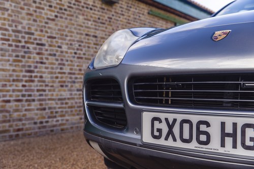 2006 Porsche E1 Cayenne S zum Verkauf (Bild 143 von 196)