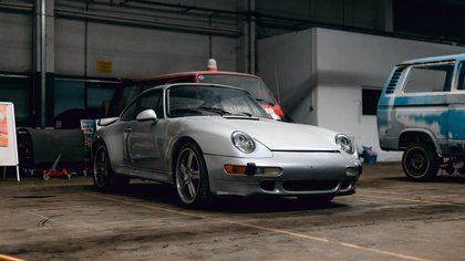 1978 Porsche 911 SC 3.0 Project (with 993 body kit)