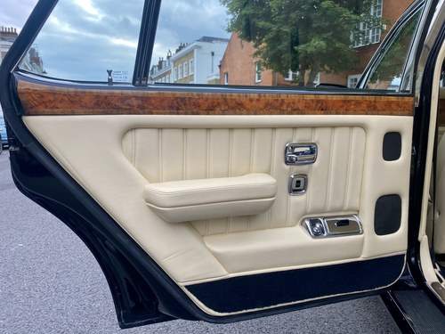 1997 Bentley Turbo R LWB In vendita (immagine 44 di 114)