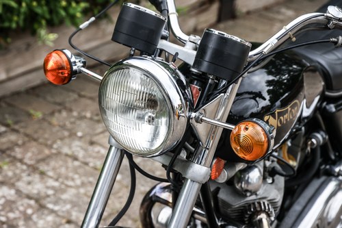 1974 Norton 850 Commando Roadster MkII In vendita (immagine 9 di 23)