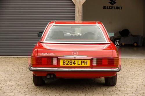 1985 Mercedes-Benz 280 SL En venta (imagen 41 de 209)