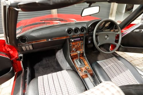 1985 Mercedes-Benz 280 SL En venta (imagen 60 de 209)