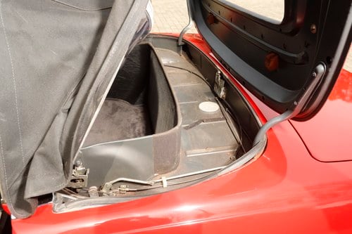 1985 Mercedes-Benz 280 SL En venta (imagen 117 de 209)