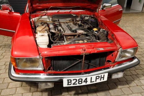 1985 Mercedes-Benz 280 SL En venta (imagen 185 de 209)