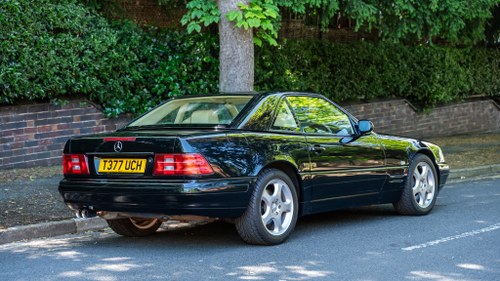 1986 Mercedes-Benz 300SL R107 till salu (bild 218 av 396)