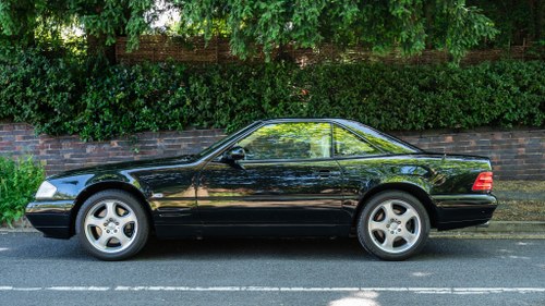 1986 Mercedes-Benz 300SL R107 till salu (bild 223 av 396)