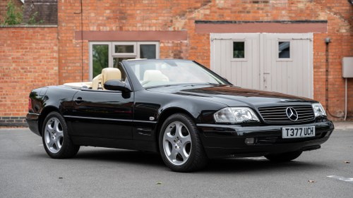 1986 Mercedes-Benz 300SL R107 till salu (bild 225 av 396)