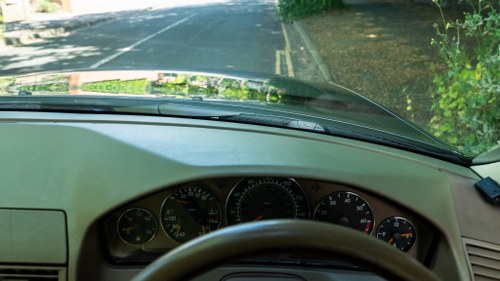 1986 Mercedes-Benz 300SL R107 till salu (bild 248 av 396)