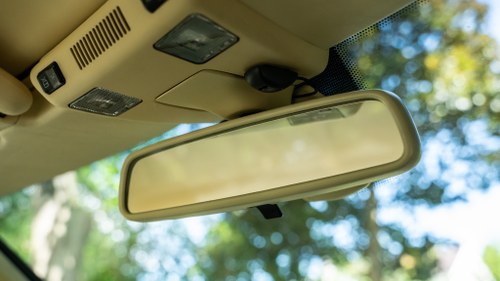 1986 Mercedes-Benz 300SL R107 till salu (bild 256 av 396)