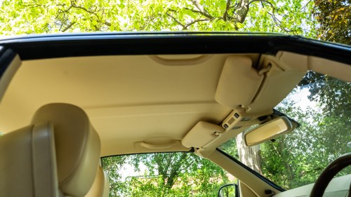 1986 Mercedes-Benz 300SL R107 till salu (bild 265 av 396)