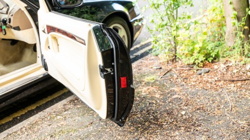 1986 Mercedes-Benz 300SL R107 till salu (bild 283 av 396)