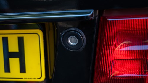 1986 Mercedes-Benz 300SL R107 till salu (bild 325 av 396)