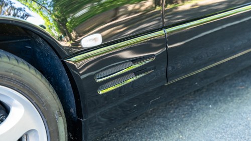 1986 Mercedes-Benz 300SL R107 till salu (bild 343 av 396)