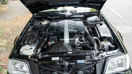 1986 Mercedes-Benz 300SL R107 till salu (bild 361 av 396)