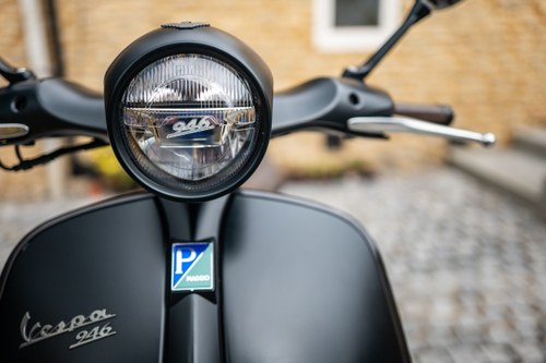 2015 Piaggio Vespa 946 Emporio Armani Edition In vendita (immagine 32 di 103)