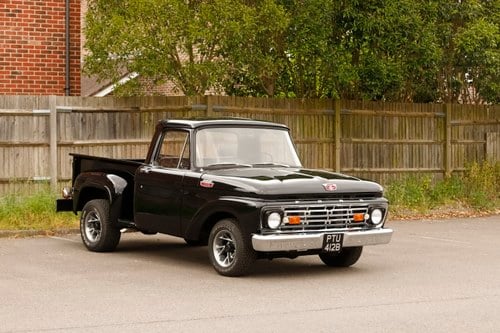 1964 Ford F100 Stepside 6.3L V8 In vendita (immagine 1 di 196)