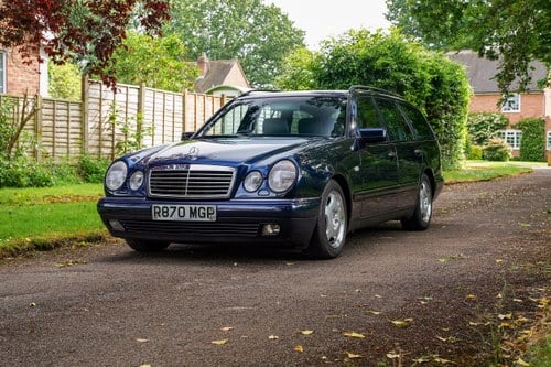1998 Mercedes-Benz E430 Avantgarde Estate W210 In vendita (immagine 5 di 249)