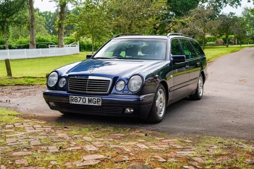 1998 Mercedes-Benz E430 Avantgarde Estate W210 In vendita (immagine 6 di 249)