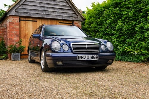 1998 Mercedes-Benz E430 Avantgarde Estate W210 In vendita (immagine 19 di 249)