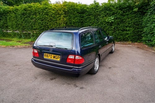 1998 Mercedes-Benz E430 Avantgarde Estate W210 In vendita (immagine 27 di 249)