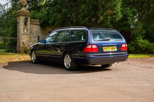 1998 Mercedes-Benz E430 Avantgarde Estate W210 In vendita (immagine 33 di 249)