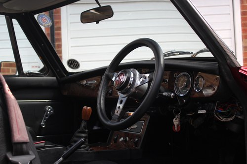 1974 MGB GT V8 à vendre (picture 34 of 164)