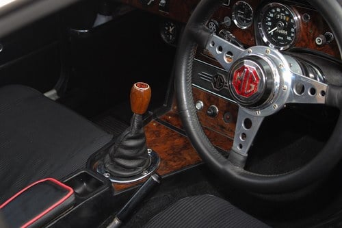 1974 MGB GT V8 à vendre (picture 37 of 164)