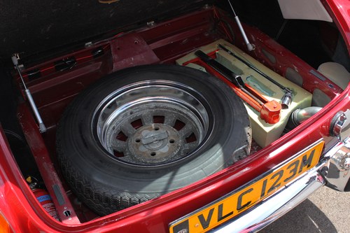 1974 MGB GT V8 à vendre (picture 73 of 164)