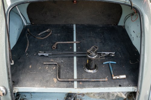 1954 Morris Minor 1000 Convertible In vendita (immagine 61 di 132)