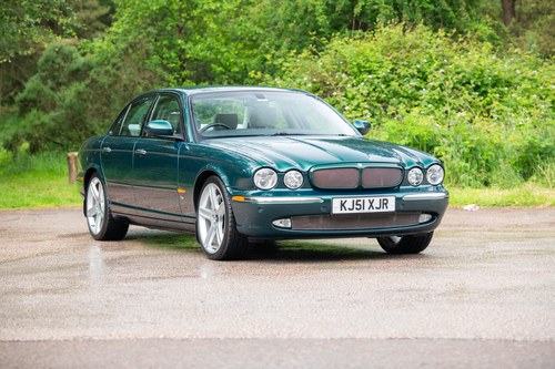 2003 Jaguar XJR X350 For Sale (picture 5 of 208)