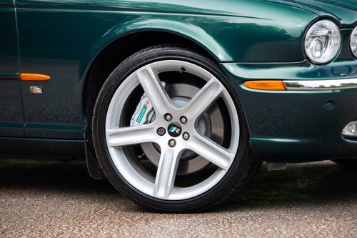 2003 Jaguar XJR X350 For Sale (picture 89 of 208)