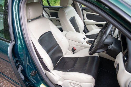 2003 Jaguar XJR X350 For Sale (picture 45 of 208)