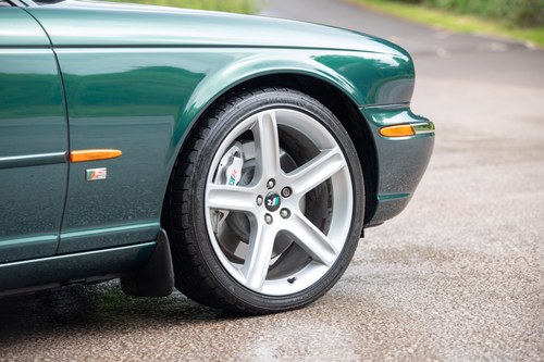 2003 Jaguar XJR X350 For Sale (picture 106 of 208)