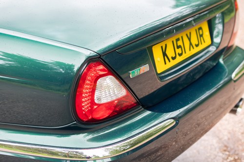 2003 Jaguar XJR X350 For Sale (picture 112 of 208)