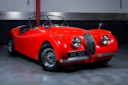 1982 Jaguar XK120 'Tribute' Roadster V6 à vendre (picture 10 of 62)