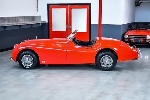 1982 Jaguar XK120 'Tribute' Roadster V6 à vendre (picture 9 of 62)