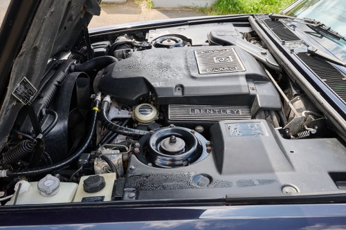 1996 Bentley Turbo R zum Verkauf (Bild 154 von 198)