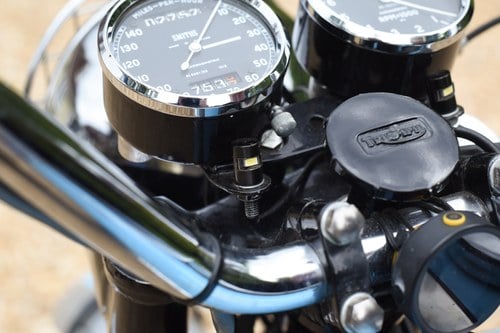 1960 Triumph Bonneville T120R In vendita (immagine 36 di 112)