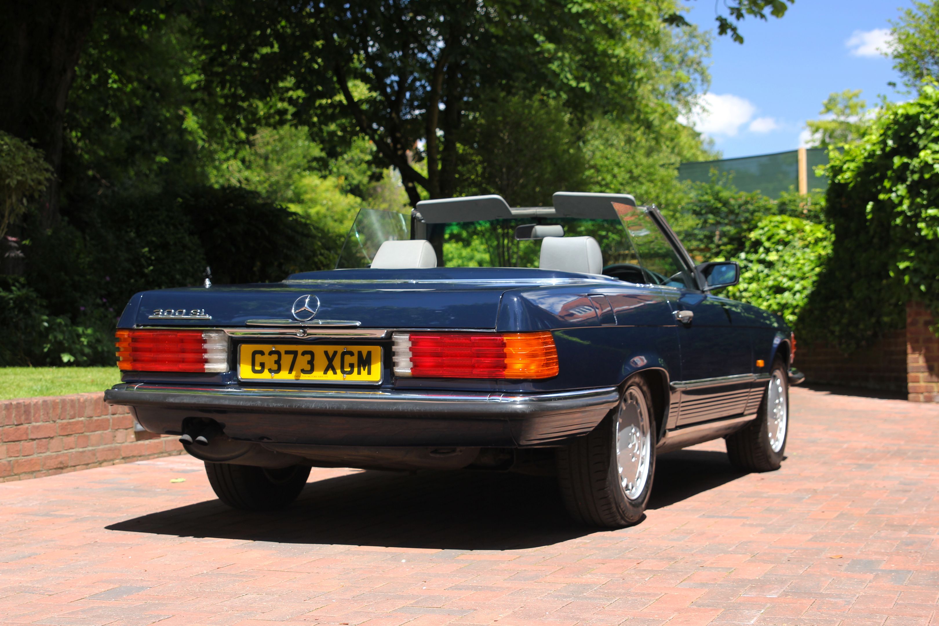 1989 Mercedes-Benz 300SL (R107) For Sale By Auction