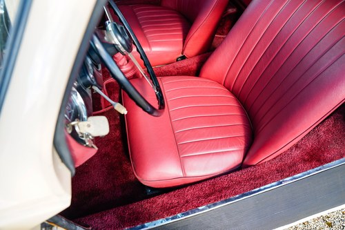 1958 Aston Martin DB2/4 MkIII zum Verkauf (Bild 54 von 143)