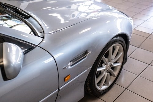 2002 Aston Martin DB7 Vantage Volante à venda (imagem 123 de 153)