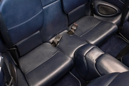 2002 Aston Martin DB7 Vantage Volante à venda (imagem 46 de 153)