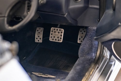 2002 Aston Martin DB7 Vantage Volante à venda (imagem 66 de 153)