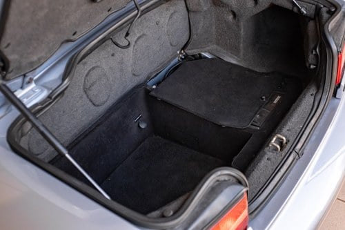 2002 Aston Martin DB7 Vantage Volante à venda (imagem 94 de 153)