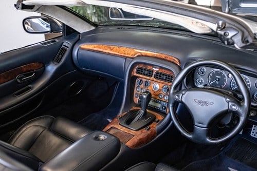 2002 Aston Martin DB7 Vantage Volante à venda (imagem 81 de 153)