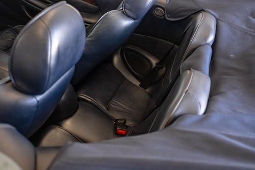 2002 Aston Martin DB7 Vantage Volante à venda (imagem 82 de 153)